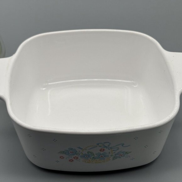 Vintage Corning Ware Country Cornflower A-1.5-B Square Casserole Dish with Lid - Picture 6 of 7